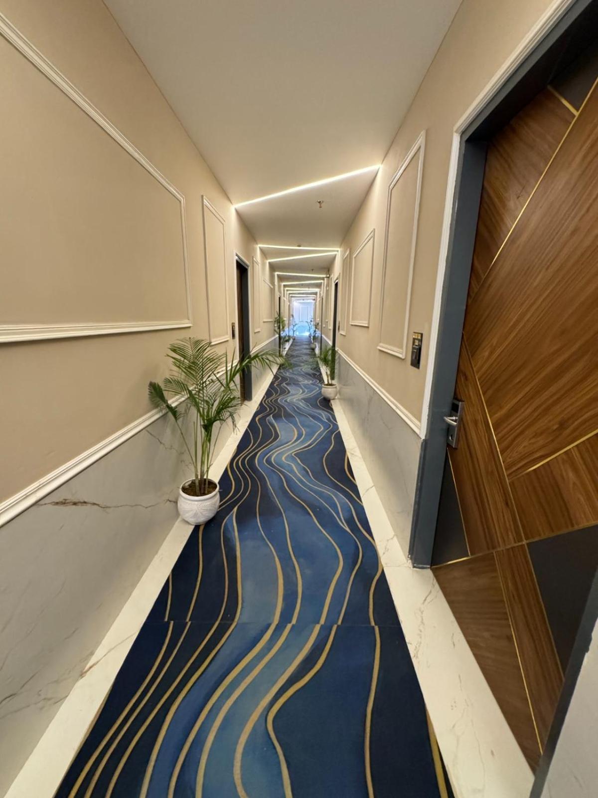 The Pearl Hotel Sirsa Екстер'єр фото
